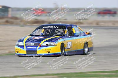 media/Oct-25-2025-CalClub SCCA (Sat) [[34c778dfbe]]/Group 2/Qualifying/